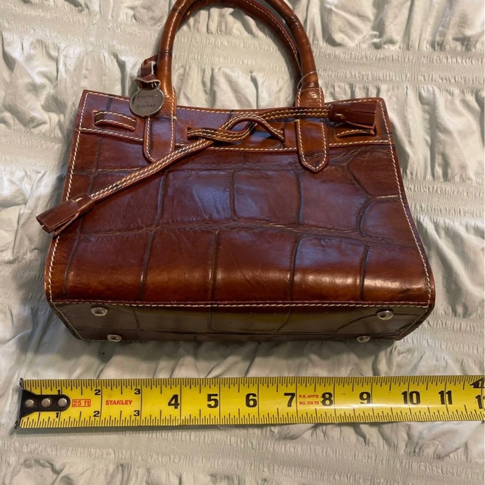 Dooney & Bourke handbag